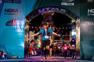 BIB: 54001
                            <button type="button" onclick="openModal(24865137)" class="btn btn-primary btn-sm float-right btn-popup" data-toggle="modal" data-target=".modal-high-quality">
                        <i class="fas fa-shopping-cart"></i> Add to Cart
                    </button>
                                            <button type="button" onclick="isThisMe(24865137, true)" class="btn btn-success btn-sm float-right btn-popup btn-isme hidden" data-toggle="tooltip" data-placement="bottom" title="นี่คือรูปของคุณใช่ไหม คลิกที่นี่เพื่อเอาเข้าอัลบั้ม">
                        <i class="fas fa-plus"></i> Add to album
                    </button>
                    <button type="button" onclick="isThisMe(24865137, false)" class="btn btn-warning btn-sm float-right btn-popup btn-isnotme hidden">
                        <i class="fas fa-ban"></i> Remove from album
                    </button>